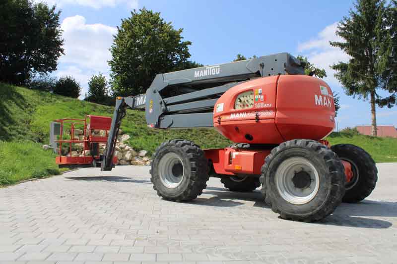 Gelenkteleskopbühne Manitou 165 ATJ mieten